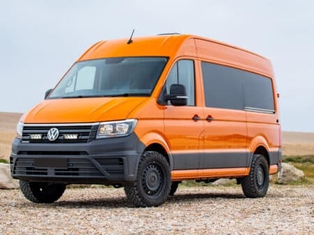 VW CRAFTER (2017+) – Sada pro osvětlení do mřížky chladiče