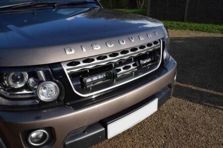 LAND ROVER DISCOVERY 4 (2014+) – Sada pro osvětelní do mřížky chladiče