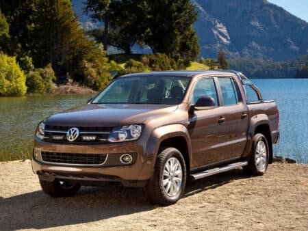 VW AMAROK (2011+) – Sada pro osvětlení do mřížky chladiče