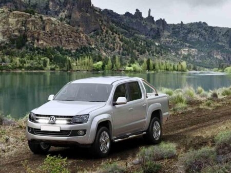 VW AMAROK (2011+) – Sada pro osvětlení do mřížky chladiče