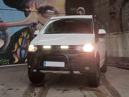 VW TRANSPORTER T5 – Sada pro osvětlení do mřížky chladiče