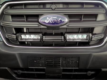 FORD TRANSIT (2019+) – Sada pro osvětelní do mřížky chladiče