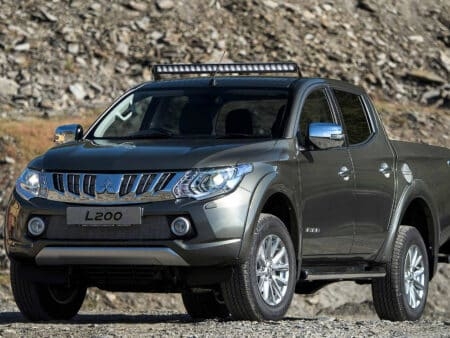 Mitsubishi L200 (2019+) sada pro uchycení světlometů na střechu (bez hagusů)
