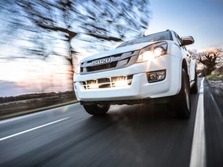 Isuzu D-Max (2017+) – Sada pro osvětlení do nárazníku