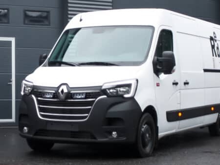 Renault Master (2020+) – sada pro světlomety do mřížky chladiče