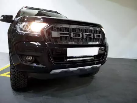 Ford Ranger (2016+) – sada pro osvětlení do nárazníku