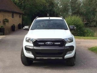 FORD RANGER (2016+) – Sada pro osvětlení do mřížky chladiče