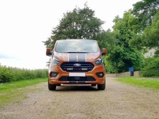 FORD TRANSIT CUSTOM (2018+) – Sada pro osvětlení do mřížky chladiče