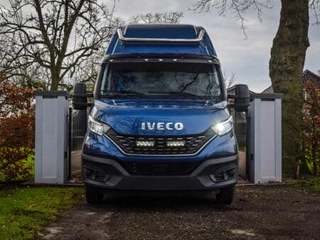 Iveco Daily (2019+) – sada pro osvětelní do mřížky chladiče
