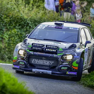 Citroen C3 – světelná rampa pro 4 světlomety