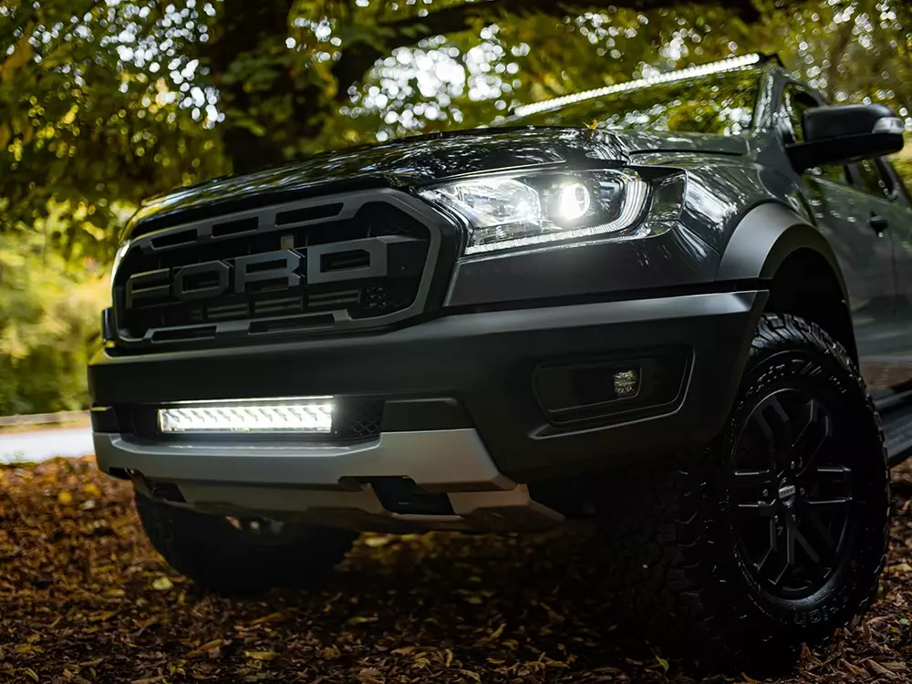 Ford Ranger Raptor (2019+) – sada pro osvětlení do nárazníku