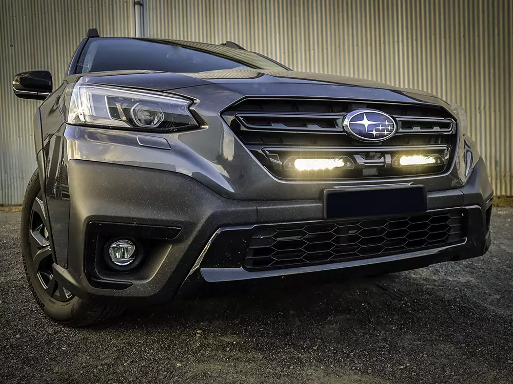 Subaru Outback (2020+) – Sada do mřížky chladiče